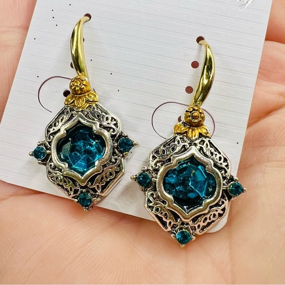 New Palace Blue Crystal Gold/Silver Tone Alloy Dangle Earrings Vintage Style - Picture 6 of 16